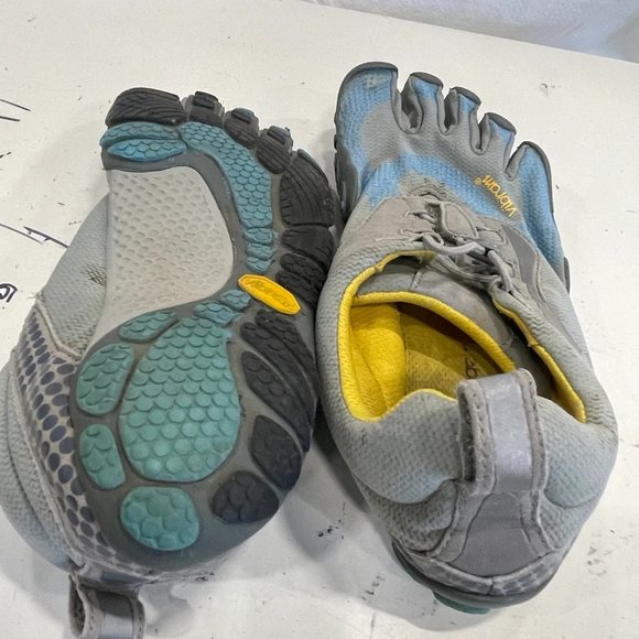 Vibram five finger womens gray blue barefoot running athletic shoes W356 size 39 - Picture 3 of 5